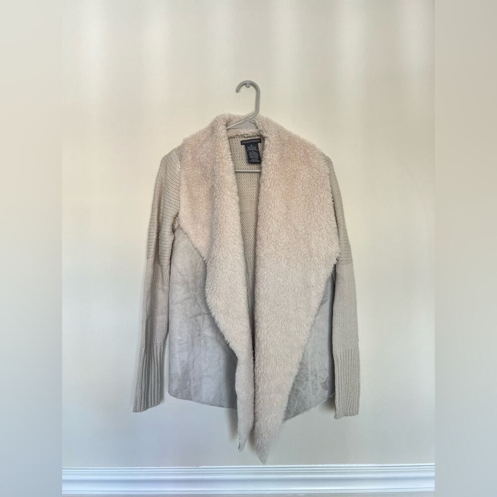 Chelsea & Theodore Oyster White Faux Fur Sweater Jacket Size M